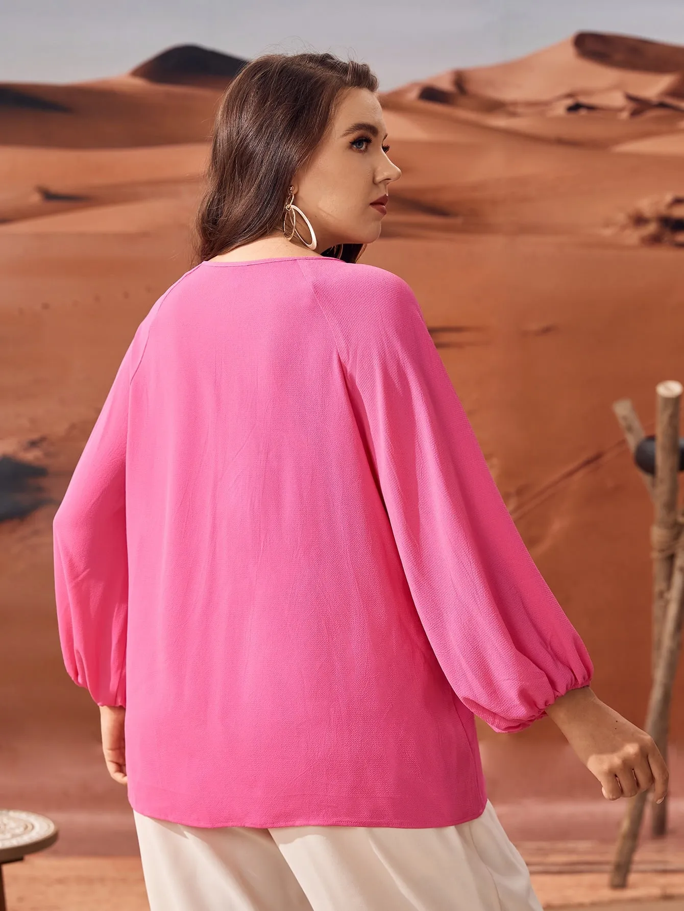 Elegant Floral Fringe Long Sleeve Keyhole Neckline Regular Plus Size Blouse
