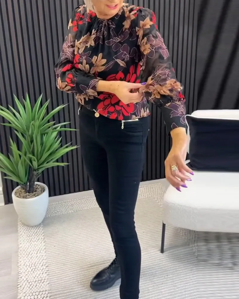 Elegant floral print crew neck pleated top
