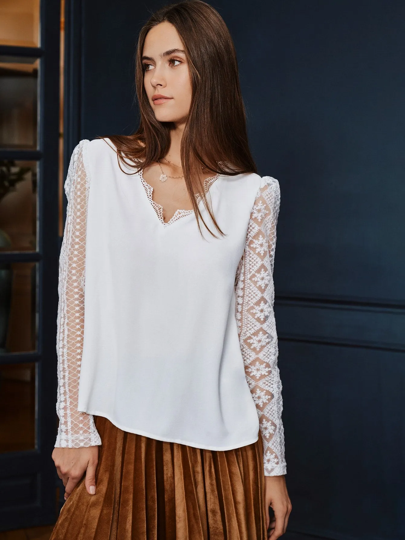 Elegant Plain Tie Back Long Sleeve V Neck Regular Blouse