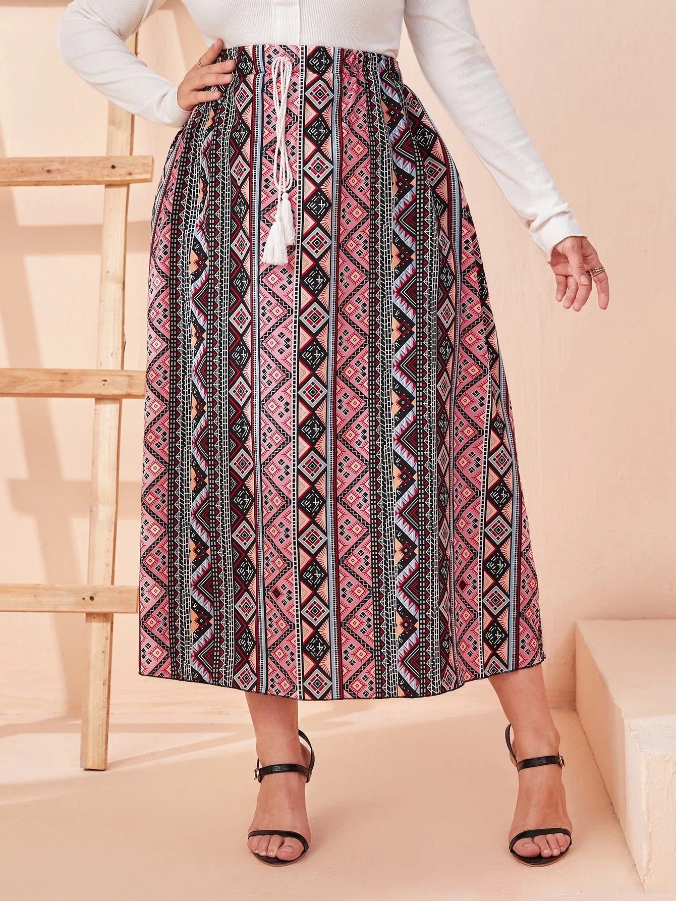 Geometric Knot Long Plus Size Skirt