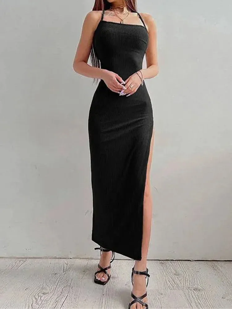 Iona - Sleek Black Bodycon Dress for Women
