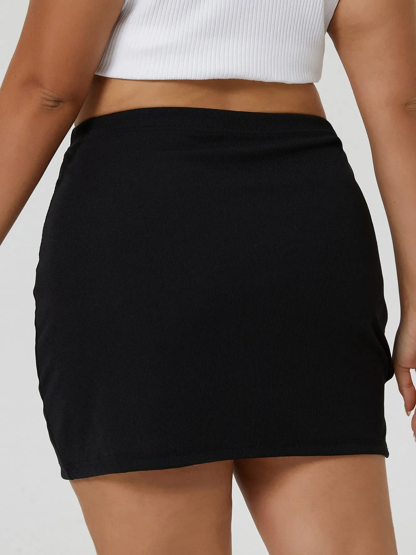 Plain Ring Mini Plus Size Skirt