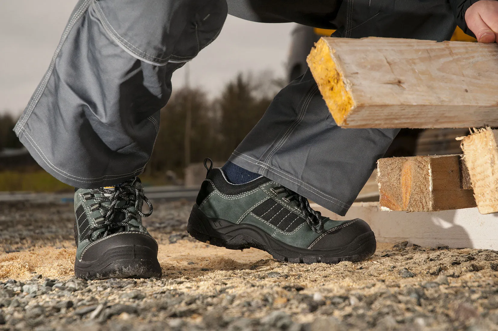 Portwest FC64 Trekker Suede Leather Shoe with Protective Composite Toecap ASTM