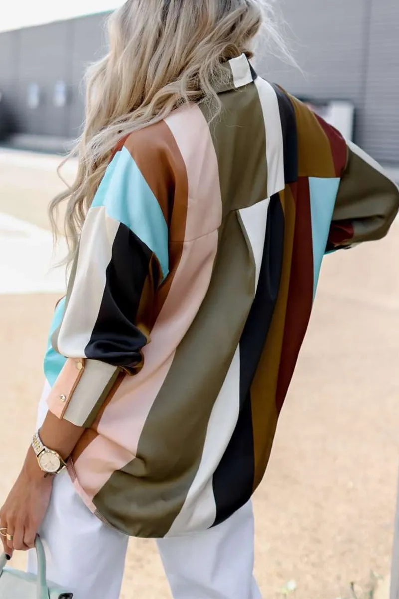 Purpdrank - Elegant Print Contrast Turndown Collar Tops