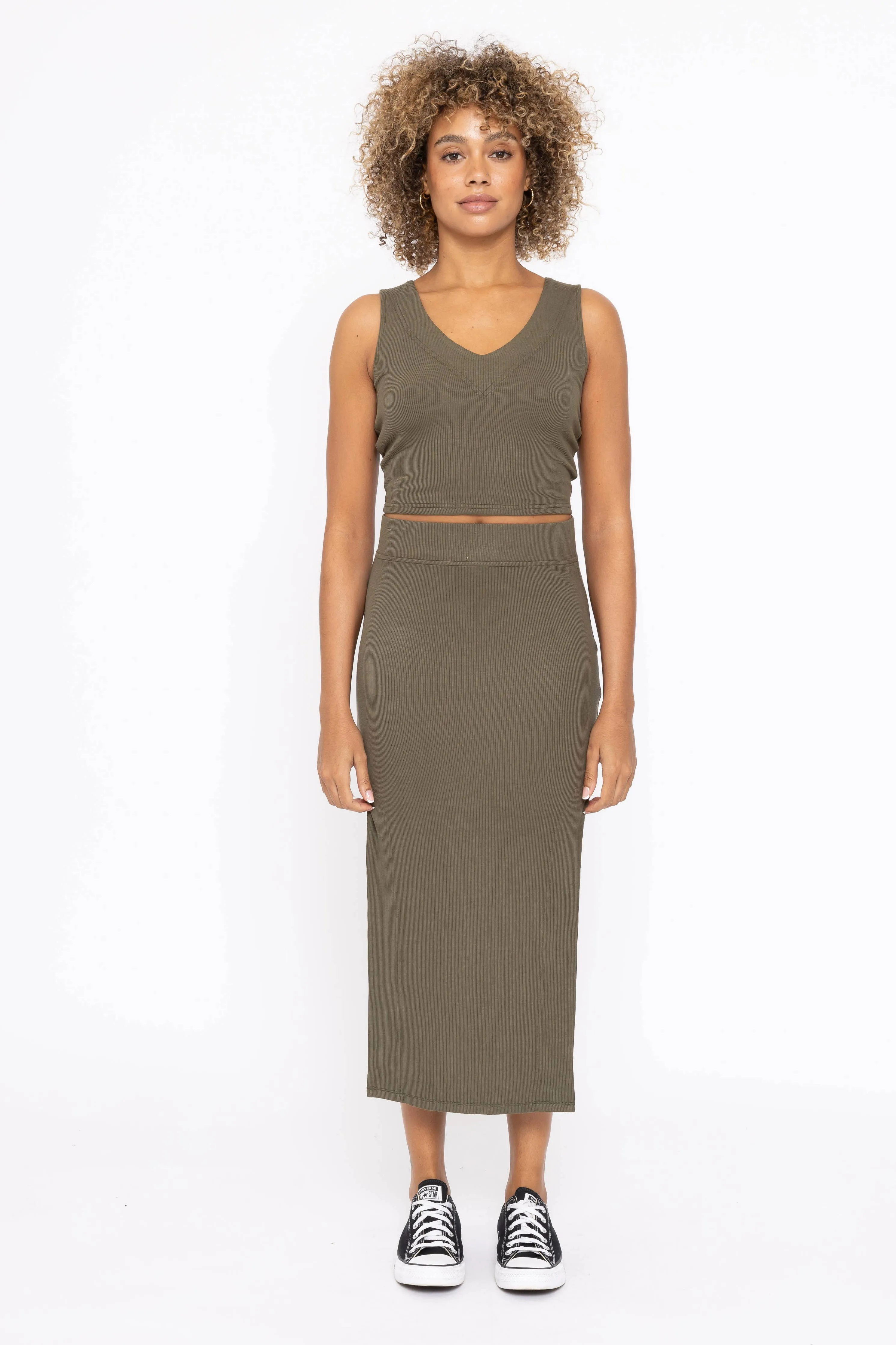 Ribbed V-Neck Cropped Tank Top