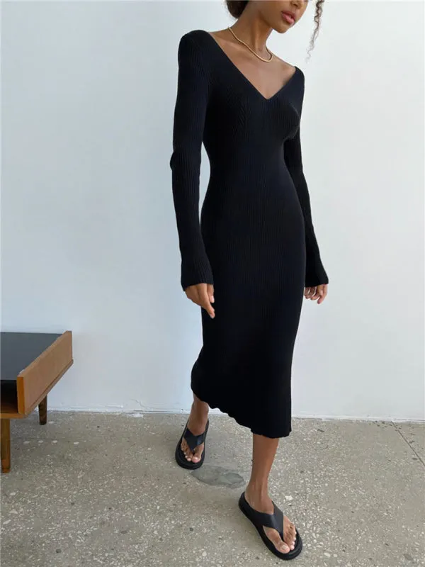 Sleek Ribbed Bodycon Dress with Sheath Silhouette & Chic V Open Back
