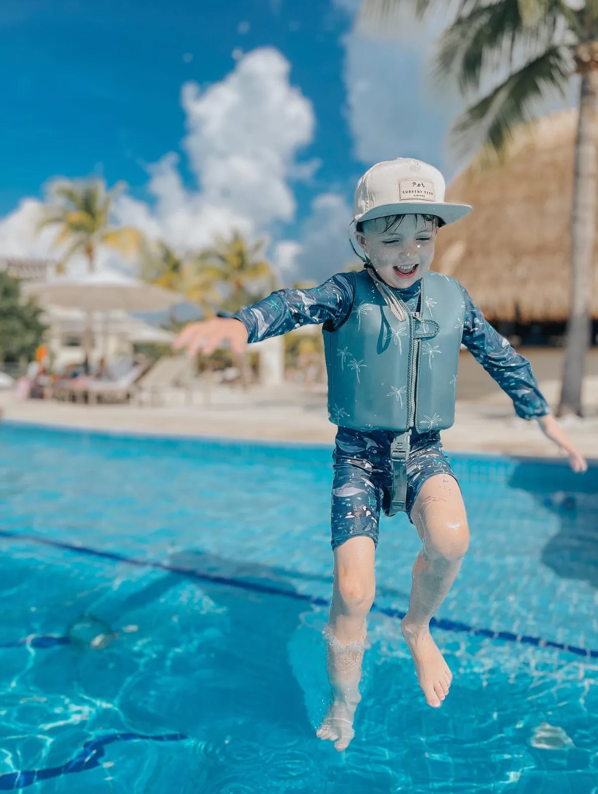 Swim Vests: Medium (3-6Y) / Green Palms