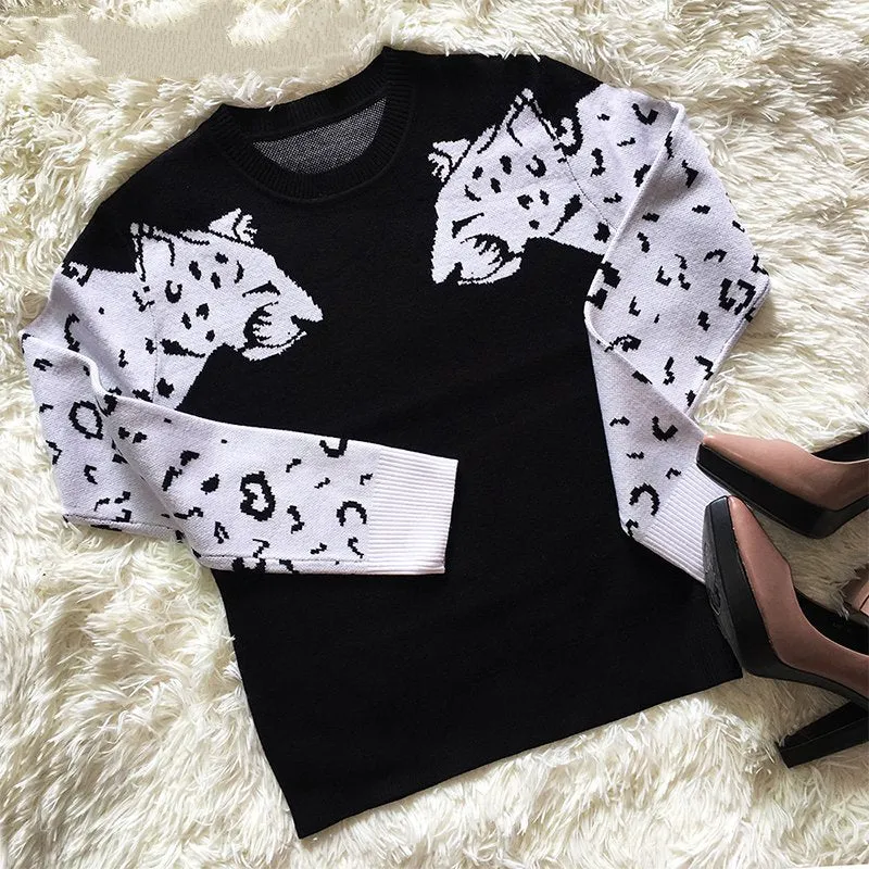 Women's Autumn/Winter Casual Warm Knitted Sweater With Animal Print