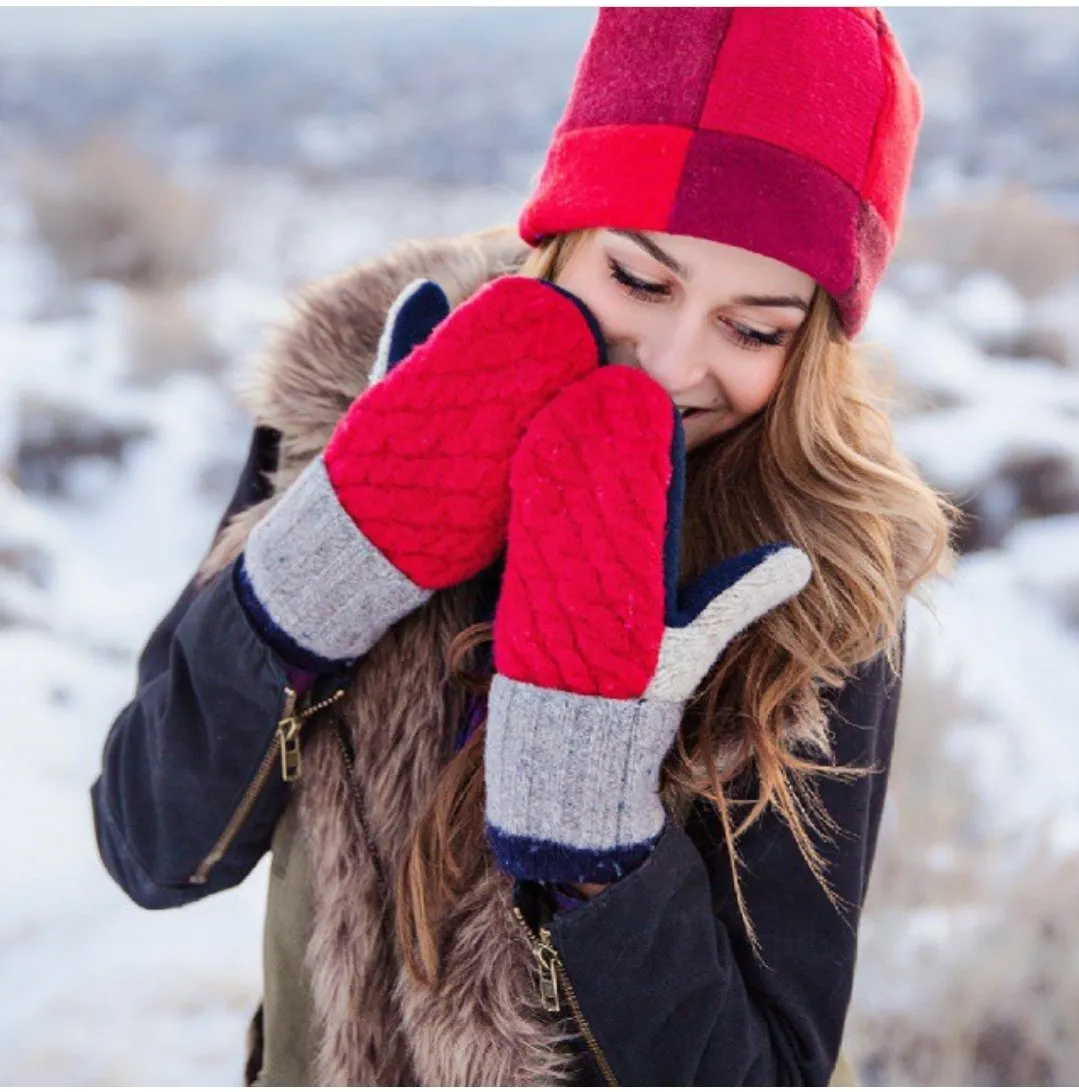 Womens Mittens | Shot In The Dark
